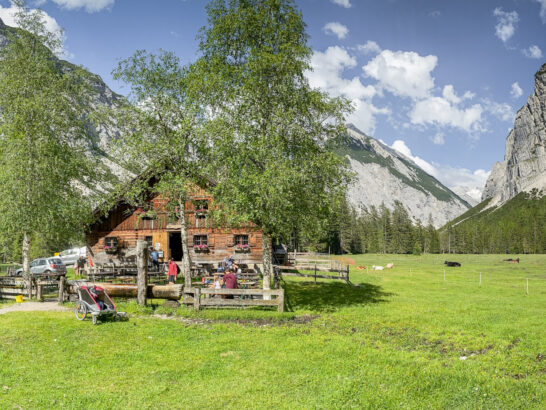 Die Kastenalm am Talschluss des Hinterautals im Karwendel
